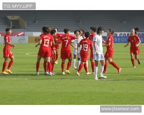 U16女足勇战澳大利亚全力争胜展现青春风采与拼搏精神